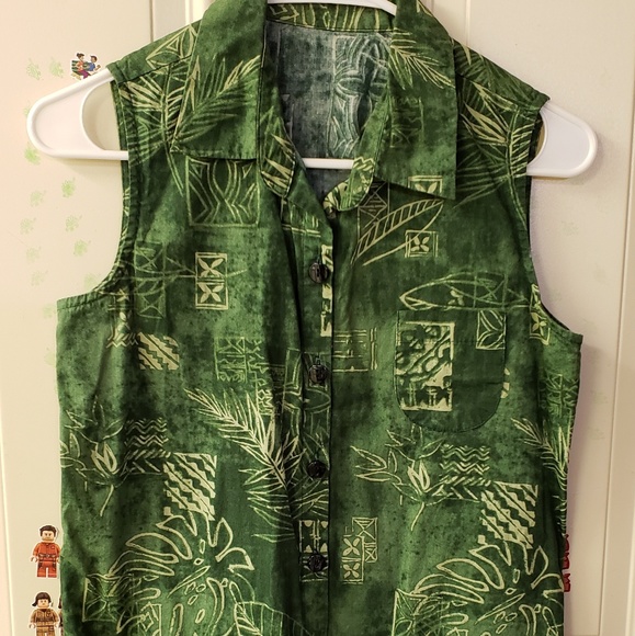 Women Floral Green Shirt - Picture 1 of 5